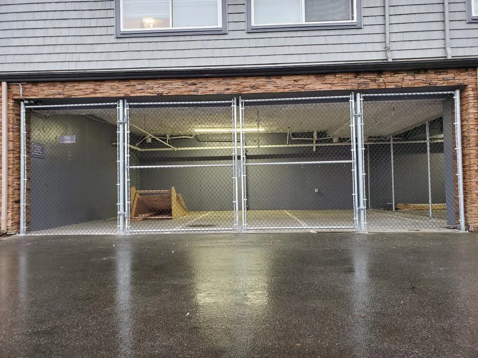 Gates and access — visual from the original Chainlink Fencing site